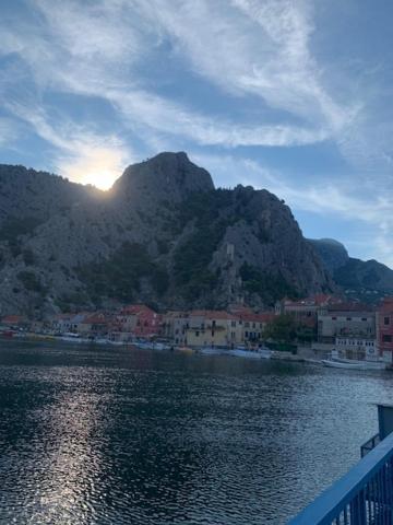 Panorama Sea View Apartment H Omiš Buitenkant foto