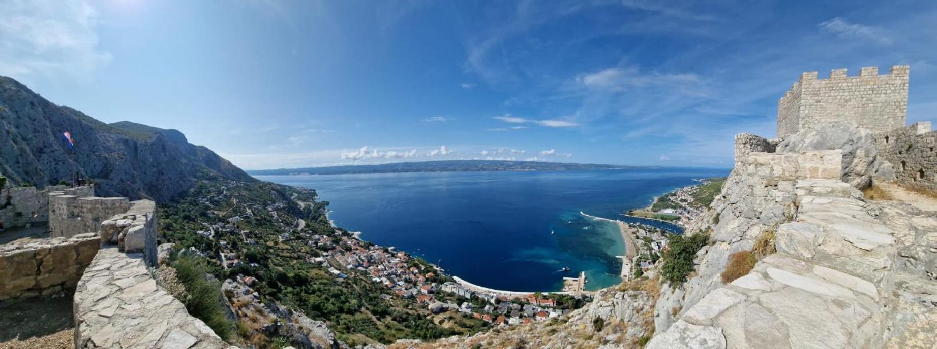 Panorama Sea View Apartment H Omiš Buitenkant foto