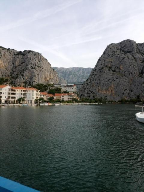 Panorama Sea View Apartment H Omiš Buitenkant foto
