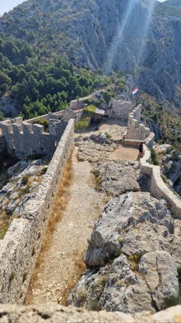 Panorama Sea View Apartment H Omiš Buitenkant foto