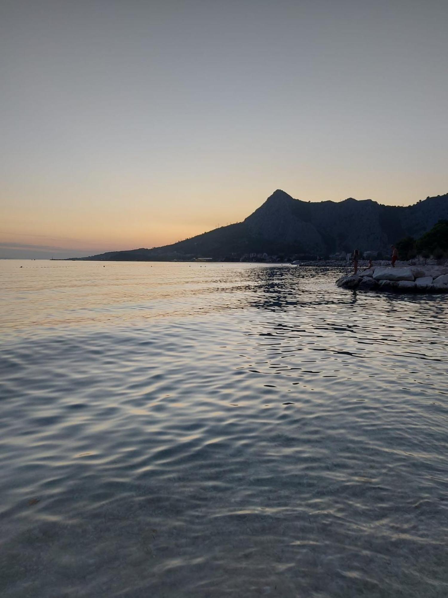 Panorama Sea View Apartment H Omiš Buitenkant foto
